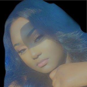 Meet your Posher, Ashlee